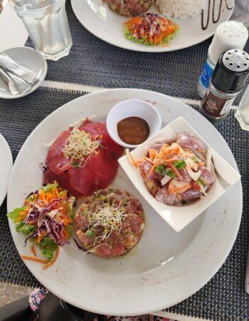 MOZ CAFE – Moorea