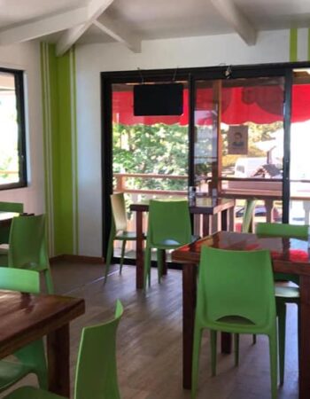 MOZ CAFE – Moorea